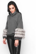 Дизайнерський жіночий светр із хутром 30434, Колір: Сірий, Розмір: XS