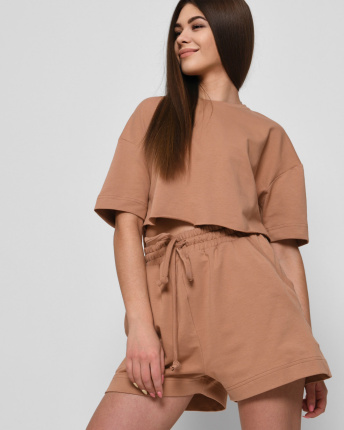 Летний костюм с кроп-топом и шортами цвет песок 48798, Цвет: Кемел, Размер: XS