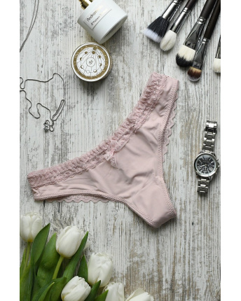 Стильные трусики танга с кружевом и бантиком 35173, Цвет: Пудровый, Размер: L
