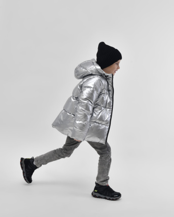 Серебристый пуховик с эффектом металлик для мальчиков 56137, Цвет: Серебрянный, Размер: 140 см, изображение 5