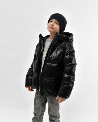 Чорный пуховик с эффектом металлик для мальчиков 56138, Цвет: Черный, Размер: 128, изображение 2