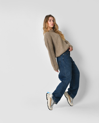 Жіночий бежевий об’ємний светр oversize 57117, Колір: Бежевий, Розмір: ONE SIZE, зображення 6