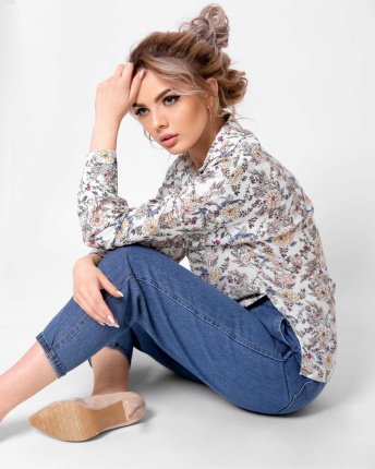 Свободная молочная рубашка в цветочек 41029, Цвет: Молочний, Размер: XS