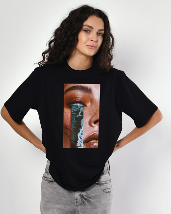 Жіноча чорна футболка з принтом Cry Baby 57941, Колір: Чорний, Розмір: XS