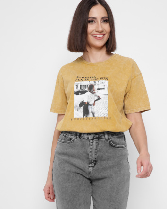 Женская горчичная футболка Standart с надписью Florida и рисунком девушки 57877, Цвет: Горчица, Размер: S