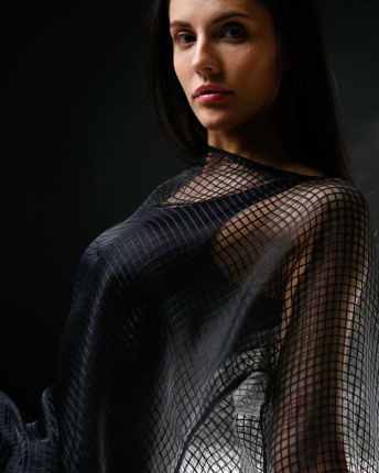 Чорна сукня з сітки 32602, Колір: Чорний, Розмір: XS