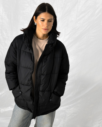 Легка жіноча куртка чорного кольору 55470, Колір: Чорний, Розмір: S