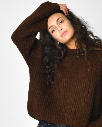 Жіночий коричневий об’ємний светр oversize 57118, Колір: Коричневий, Розмір: ONE SIZE