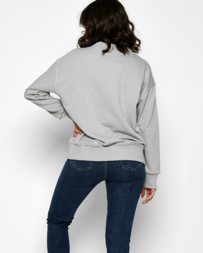 Жіночий оливковий світшот з вишивкою "CHERRY" 52347, Колір: Оливковий, Розмір: S, зображення 5