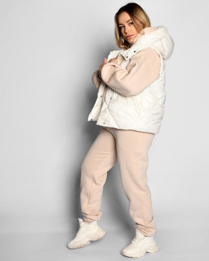 Женский стеганый жилет цвета молоко 55467, Цвет: Молочний, Размер: M, изображение 2