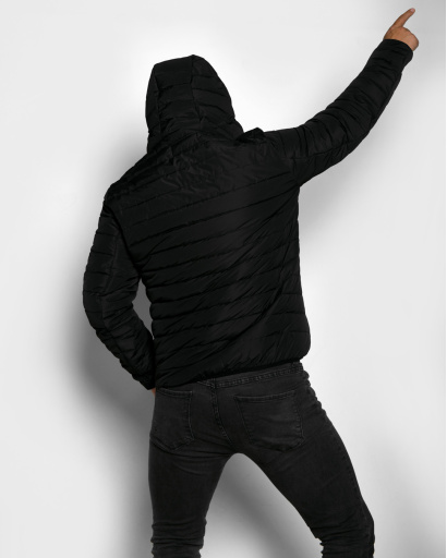 Чоловіча демісезонна чорна куртка 53665, Колір: Чорний, Розмір: S, зображення 2