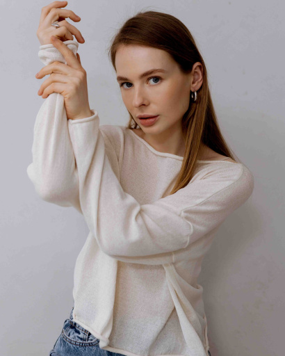 Лёгкий вязаный молочный свитер свободного кроя 55975, Цвет: Молочний, Размер: ONE SIZE, изображение 6