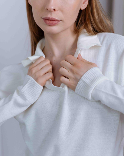 Жіночий широкий білий пуловер 55781, Колір: Білий, Розмір: ONE SIZE, зображення 4