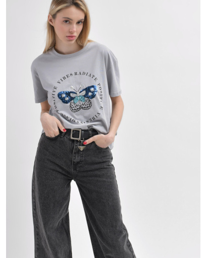 Жіноча сіра футболка Standart оверсайз з принтом метелика 57929, Колір: Сірий, Розмір: S, зображення 2