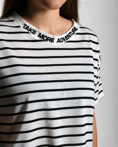 Біла жіноча футболка Standart в горизонтальну смужку 57923, Колір: Білий, Розмір: S, зображення 2