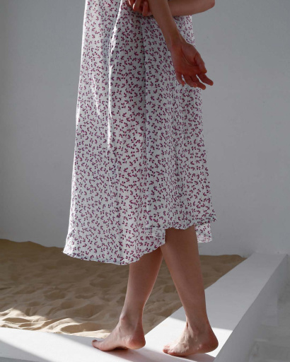 Летний сиреневый сарафан миди из муслина на бретелях 55987, Цвет: Лавандовый, Размер: S, изображение 6