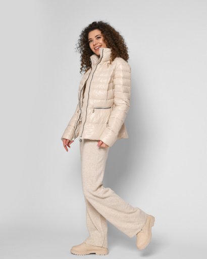 Демісезонна бежева приталена куртка 53363, Колір: Бежевий, Розмір: M, зображення 2