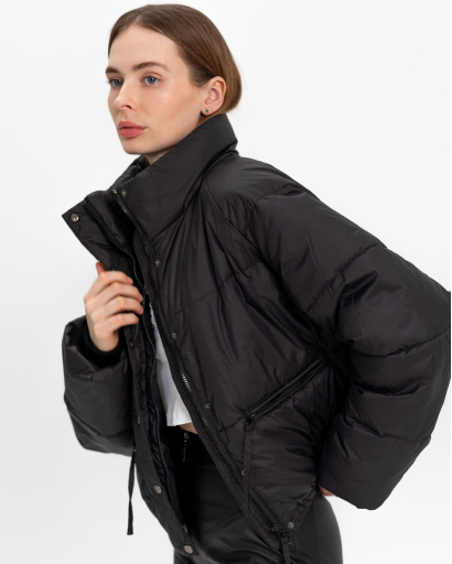 Демісезонна чорна куртка oversize 55740, Колір: Чорний, Розмір: XS, зображення 4