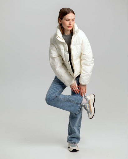 Демисезонная молочная куртка oversize 55742, Цвет: Молочний, Размер: S, изображение 6